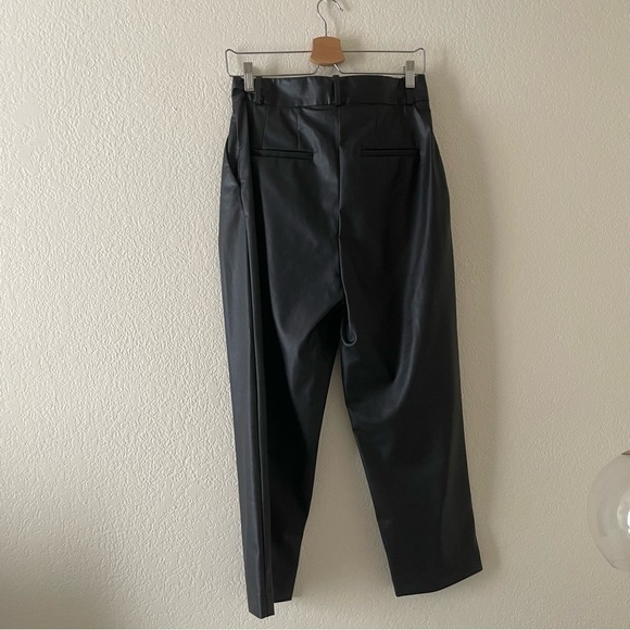 H&M faux leather straight wide leg pants high rise black Women’s size 6 petite - Picture 3 of 3